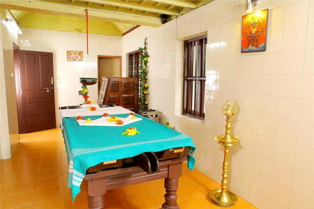 Athreya Ayureveda Centre Hotell Kottayam Exteriör bild