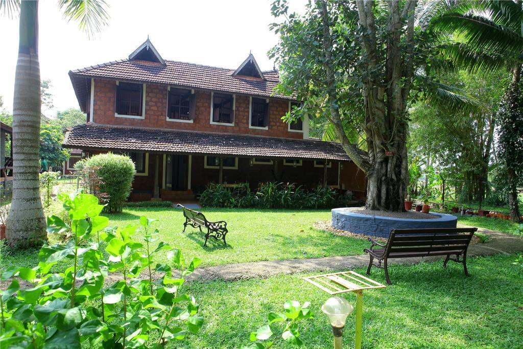 Athreya Ayureveda Centre Hotell Kottayam Exteriör bild